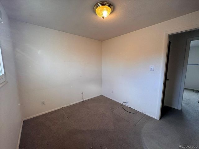 7034 W Roxbury Pl, Littleton, CO 80128