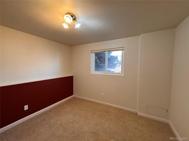 7034 W Roxbury Pl, Littleton, CO 80128