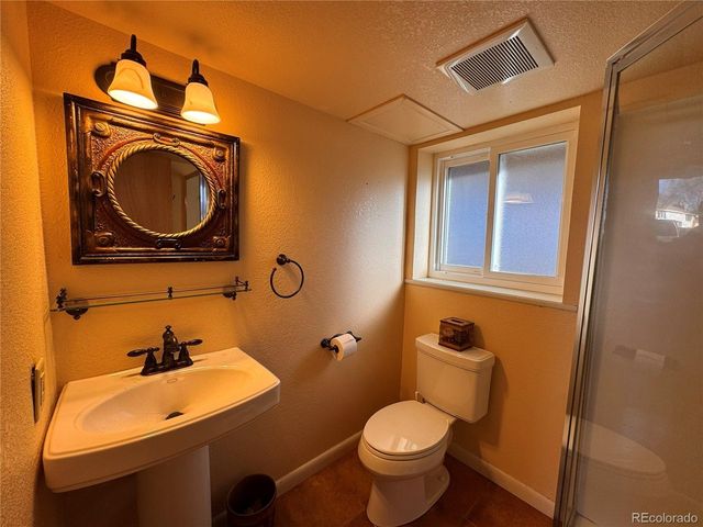 7034 W Roxbury Pl, Littleton, CO 80128