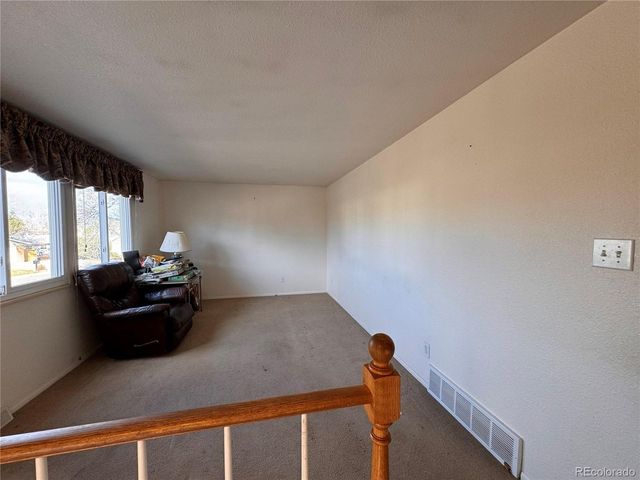 7034 W Roxbury Pl, Littleton, CO 80128