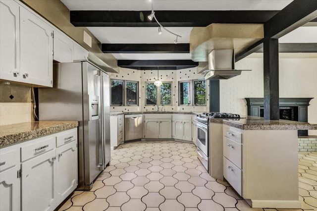 14708 Echo Ridge Dr, Nevada City, CA 95959