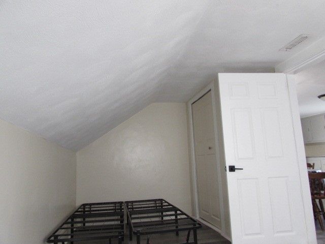 21 Forest Avenue 2, Seekonk, MA 02771