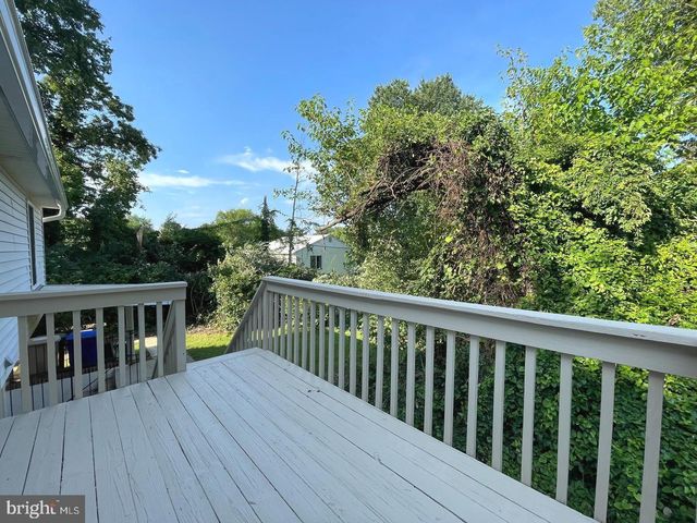 8729 36TH AVE, College Park, MD 20740