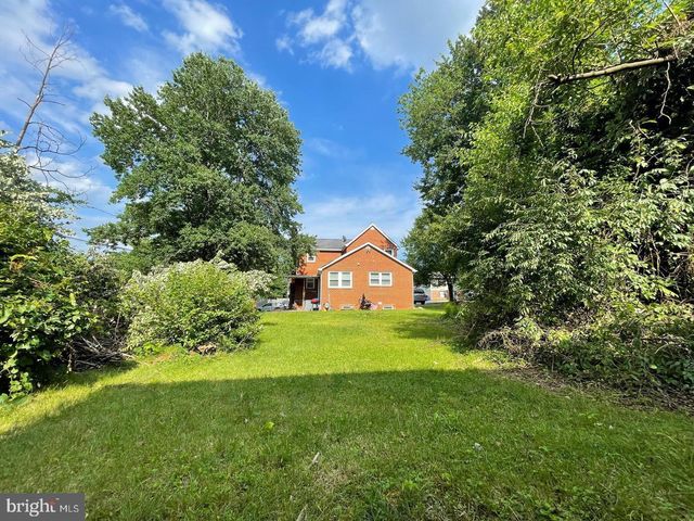 8729 36TH AVE, College Park, MD 20740