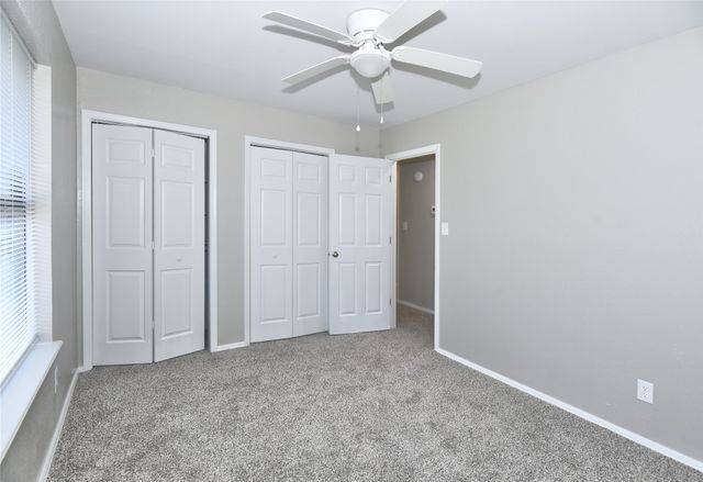 9402 S 69th East Avenue, Tulsa, OK 74133