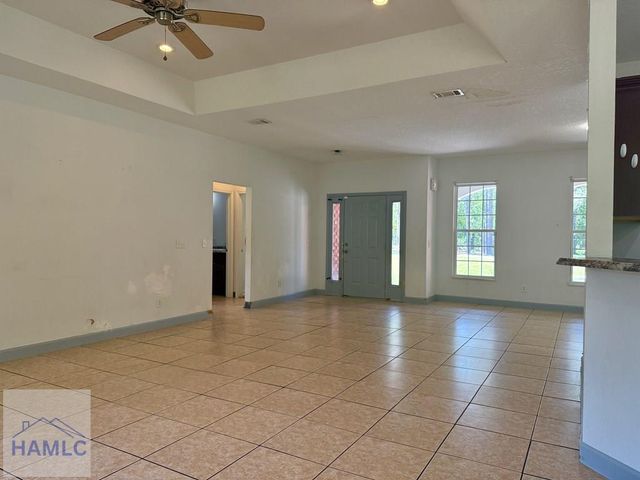 43 Razorback Road, Hinesville, GA 31313