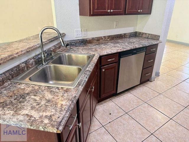 43 Razorback Road, Hinesville, GA 31313
