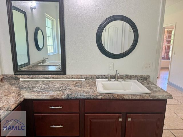 43 Razorback Road, Hinesville, GA 31313
