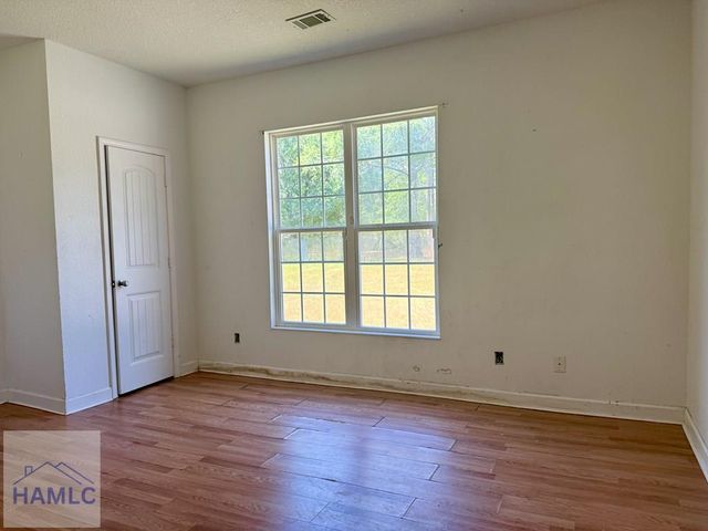 43 Razorback Road, Hinesville, GA 31313
