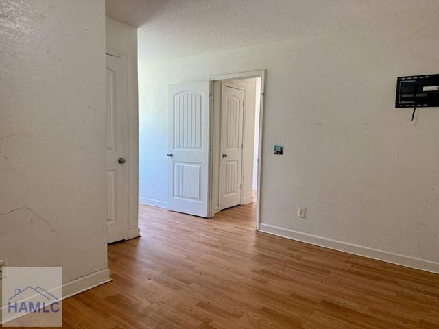 43 Razorback Road, Hinesville, GA 31313