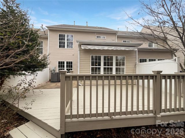 7892 Mariners Pointe Circle, Denver, NC 28037