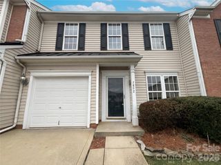 7892 Mariners Pointe Circle, Denver, NC 28037