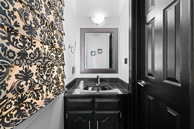 2044 Hillshire Drive, Lewisville, TX 75067