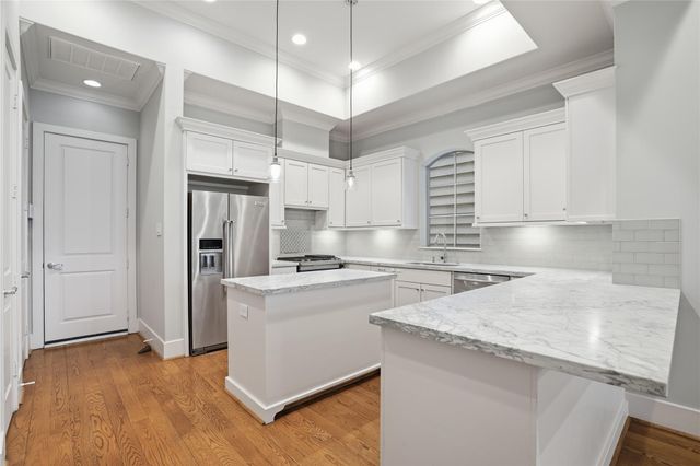 4734 Aftonshire Drive, Houston, TX 77027