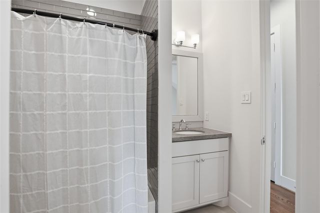 4734 Aftonshire Drive, Houston, TX 77027