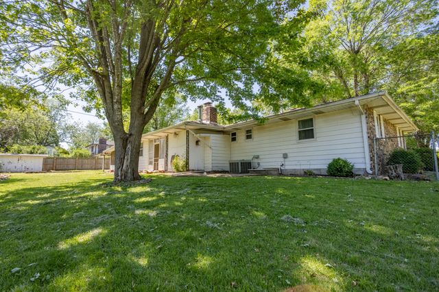 708 S Pine Avenue, Republic, MO 65738