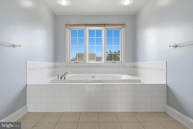 104 BRAMBLE CT, Winchester, VA 22602