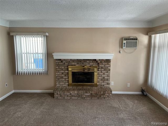 7411 N Vernon Street, Dearborn Heights, MI 48127