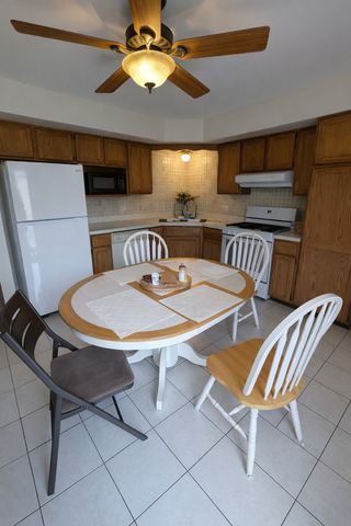 20141 Redwood Avenue, Lynwood, IL 60411