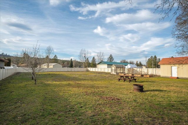 2108 S Balfour Blvd, Spokane Valley, WA 99206