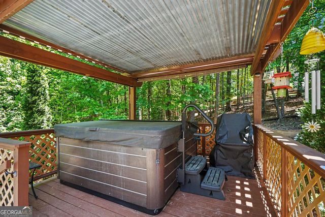 52 White Oak Trail N, Dahlonega, GA 30533