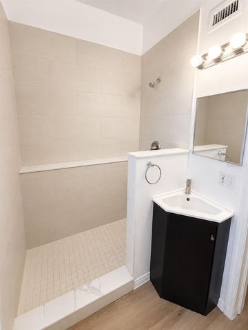 714 GOVERNORS AVENUE, Orlando, FL 32808
