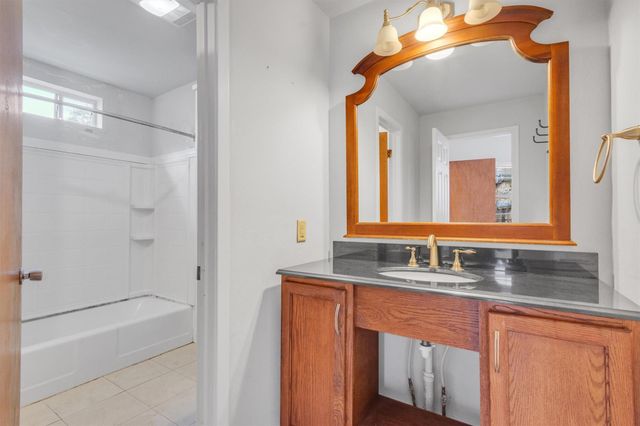 309 Bois D Arc ST, Lockhart, TX 78644