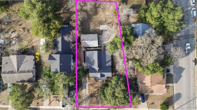 309 Bois D Arc ST, Lockhart, TX 78644