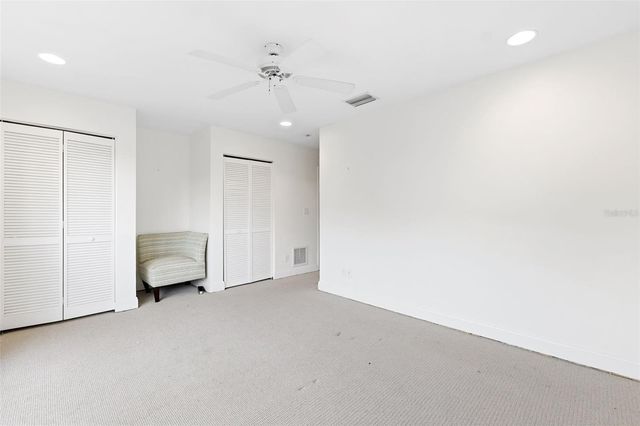 218 CATALAN BOULEVARD NE, St Petersburg, FL 33704