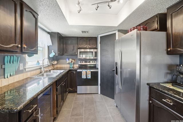 9538 New World, San Antonio, TX 78239