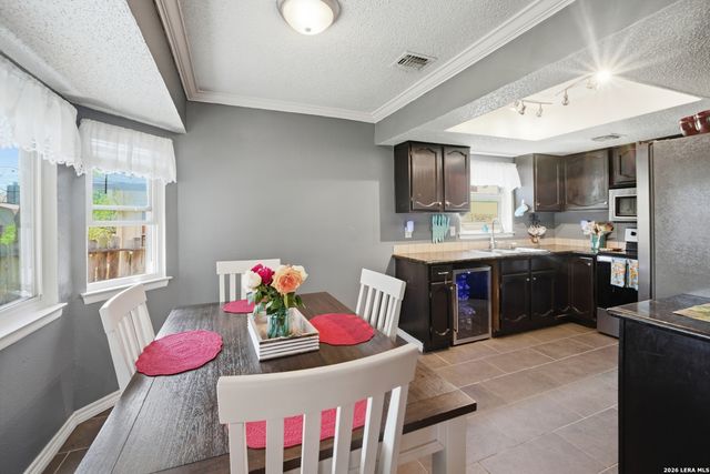 9538 New World, San Antonio, TX 78239