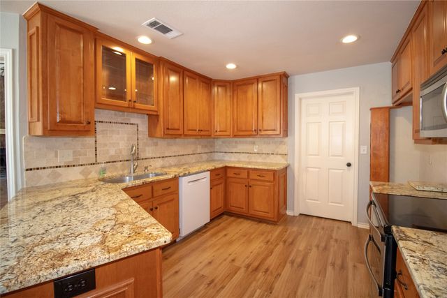 1200 Bloom Street, Lucas, TX 75002
