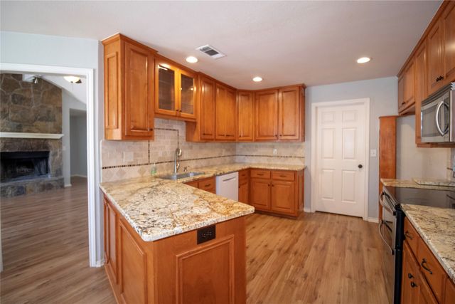 1200 Bloom Street, Lucas, TX 75002
