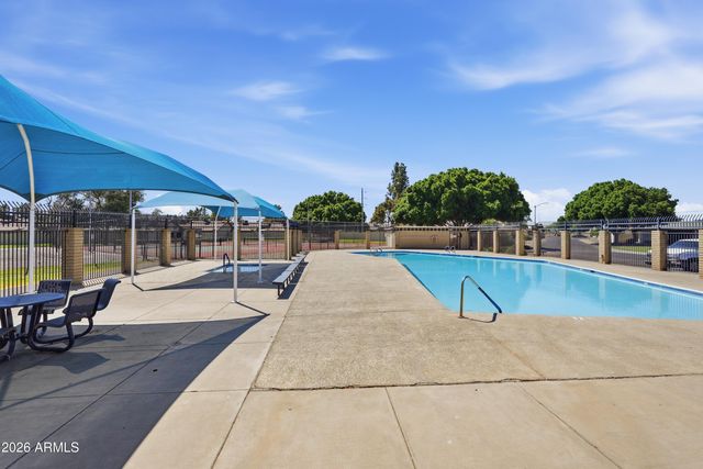 13324 N 26th Drive, Phoenix, AZ 85029