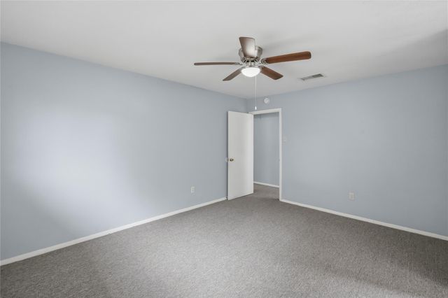 2907 W Greens Road, Houston, TX 77067
