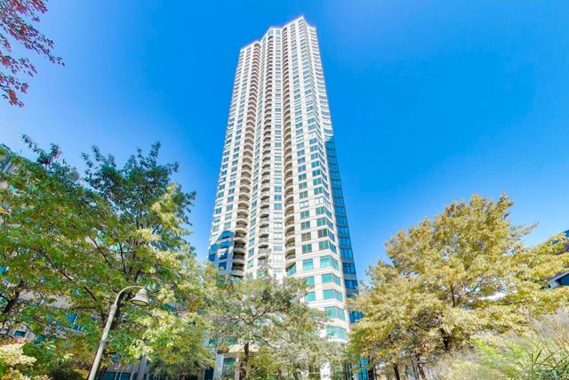 400 N LASALLE Street 1306, Chicago, IL 60654