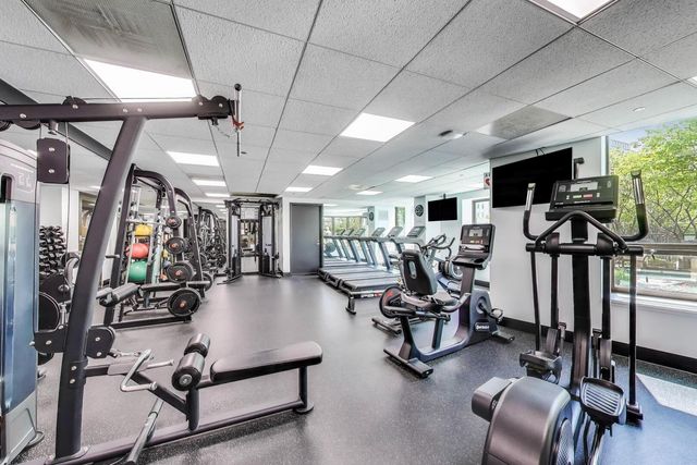400 N LASALLE Street 1306, Chicago, IL 60654