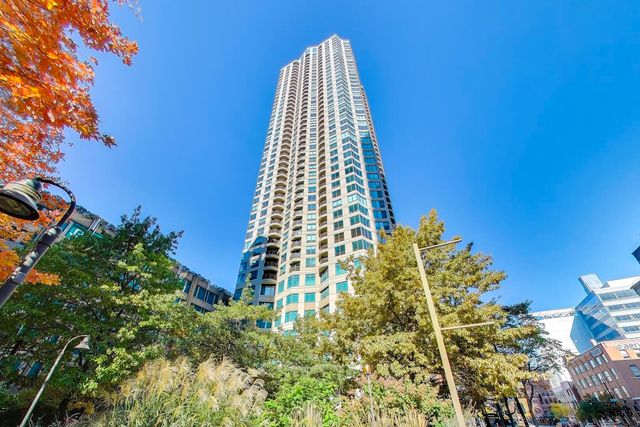 400 N LASALLE Street 1306, Chicago, IL 60654