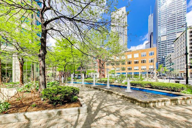 400 N LASALLE Street 1306, Chicago, IL 60654