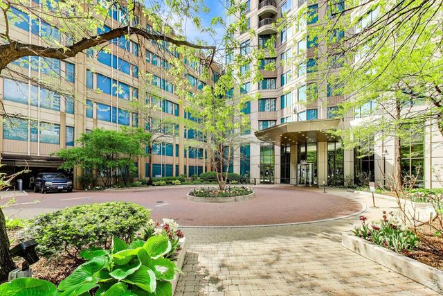 400 N LASALLE Street 1306, Chicago, IL 60654