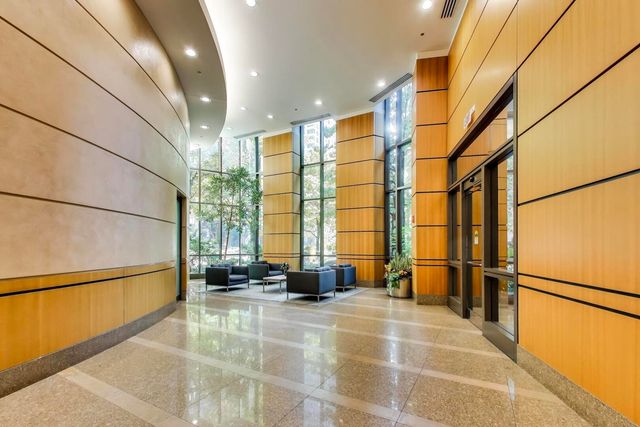 400 N LASALLE Street 1306, Chicago, IL 60654