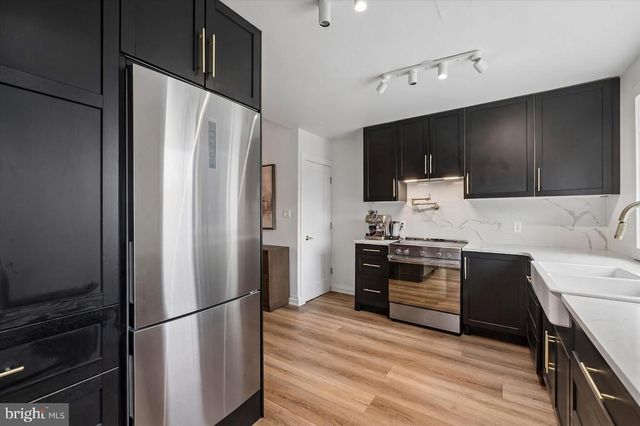 1307 ELMWOOD AVE, Sharon Hill, PA 19079