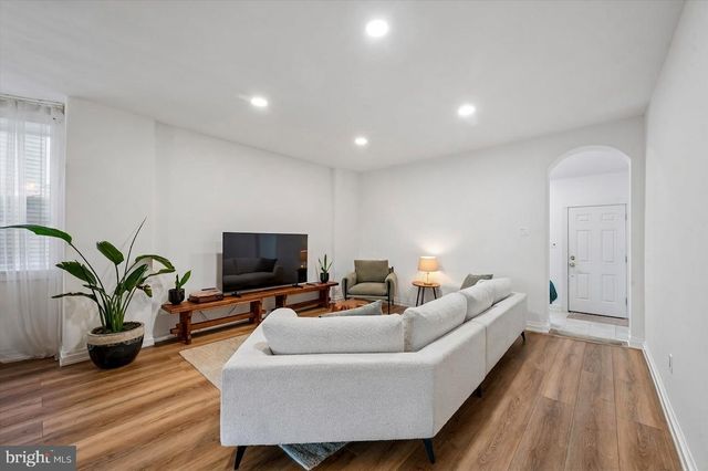 1307 ELMWOOD AVE, Sharon Hill, PA 19079