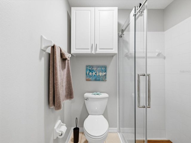 1950 ACADIA GREENS DRIVE, Sun City Center, FL 33573