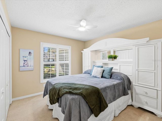 1950 ACADIA GREENS DRIVE, Sun City Center, FL 33573