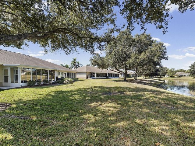 1950 ACADIA GREENS DRIVE, Sun City Center, FL 33573