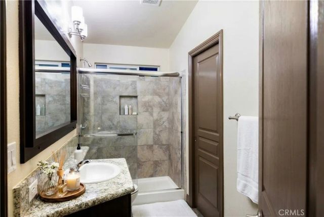 3595 Santa Fe 162, Long Beach, CA 90810