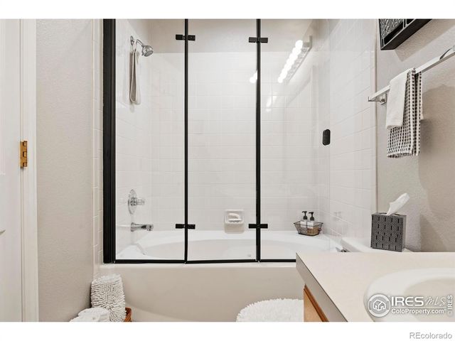 5225 White Willow Drive Q220, Fort Collins, CO 80528