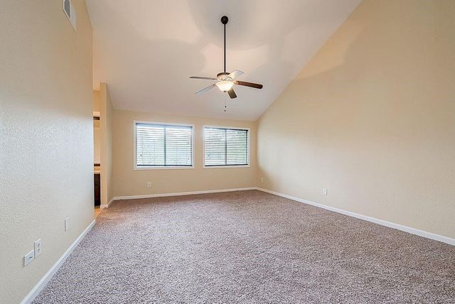 2039 Shorewood Lane, Sugar Land, TX 77479