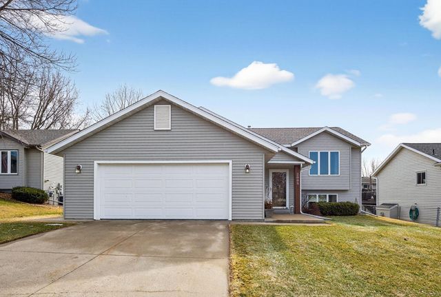 2008 25th Street SE, Rochester, MN 55904